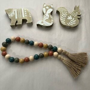 nursery decor Unisex Wooden‎ Animals And Beads